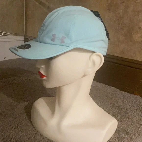 Under Amor Baby Blue Running Cap NWT - Picture 2 of 8